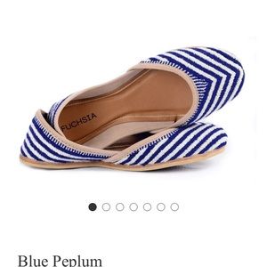 NWOT Fuschia blue peplum flats